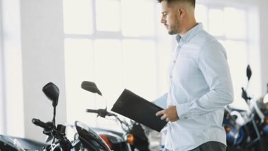 contact customer experience agent
